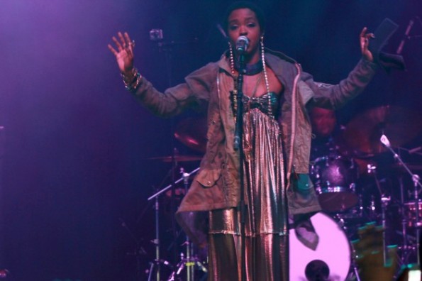 Lauryn Hill Bounces Back In London Show - Thejasminebrand