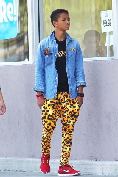 Haute or Hot A** Mess :: Jaden Smith Wears Print Legging Hammer Pants ...