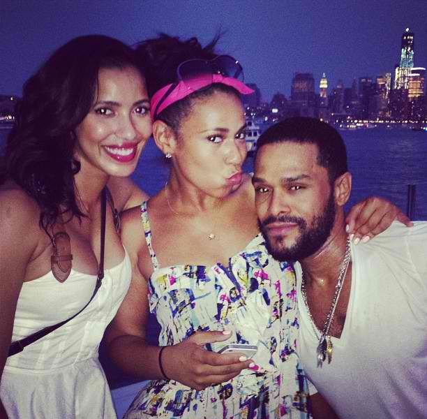 Holiday Leftovers:: Maxwell, Swizz Beats and Rocsi Diaz Party On The Hudson + Keisha Knight Pulliam’s Pool Party