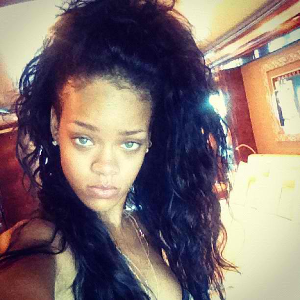 Boats & Hoes :: Rihanna's Sea Side Vacation Continues - theJasmineBRAND