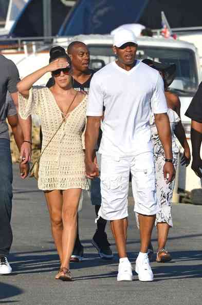 Kim Kanye Shop at Hermes Dr. Dre Hits Saint Tropez Zoe