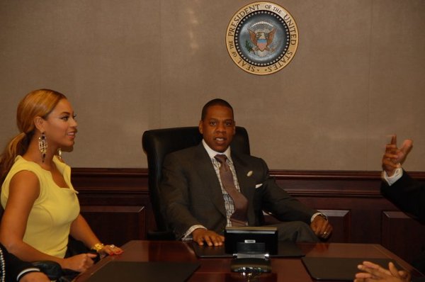 Jay-Z endorses Obama In Suit and Tie and Brooklyn Nets Cap