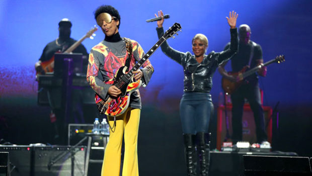 [Video] Mary J. Blige Brings Prince On Stage for iHeartRadio Performance