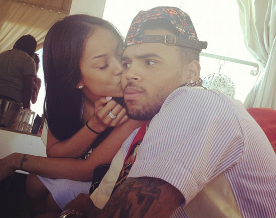 Chris Brown Apologizes to Karrueche For Instagram Insults: I LOVE that girl!