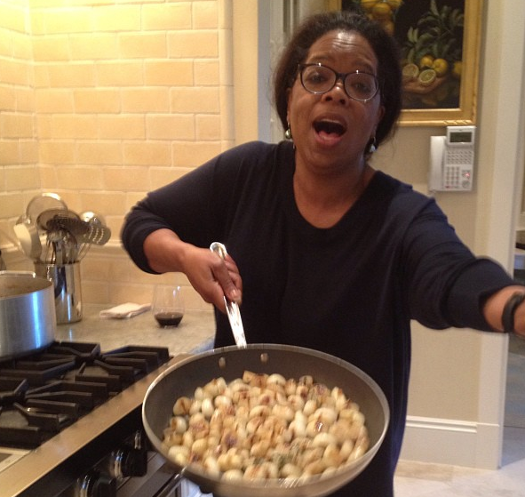 Rich People Can Cook Too: Oprah Winfrey Shows Off Her Culinary Thanksgiving Skills