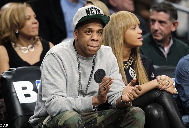 Spotted. Stalked. Scene. Beyonce’s Bangs, Spiked Out @ Brooklyn Nets Game