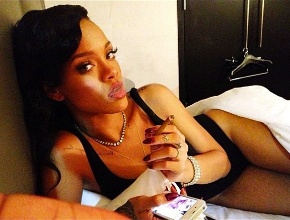 Rihanna Celebrates Unapologetic Being #1 With A Blunt In Her Undies