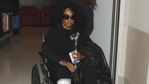 Ouch! Diana Ross Breaks Her Ankle At Naomi Campbell’s Party