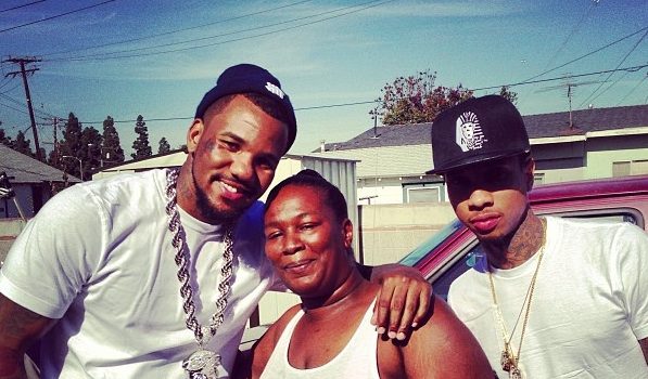 [Photos] The Game & Tyga Have Christmas In Cali With Compton Families