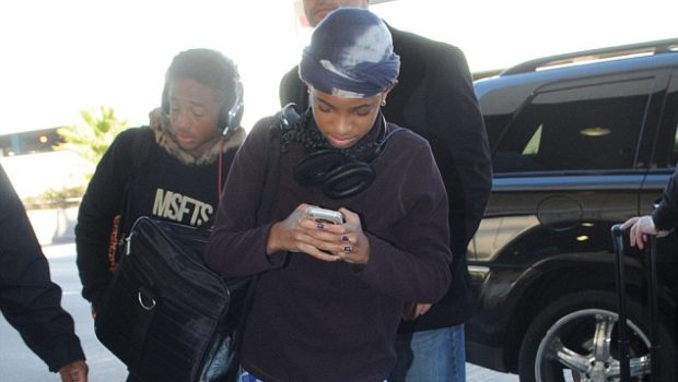 Spotted. Stalked. Scene. Willow & Jaden Smith Jet Off for Holidays