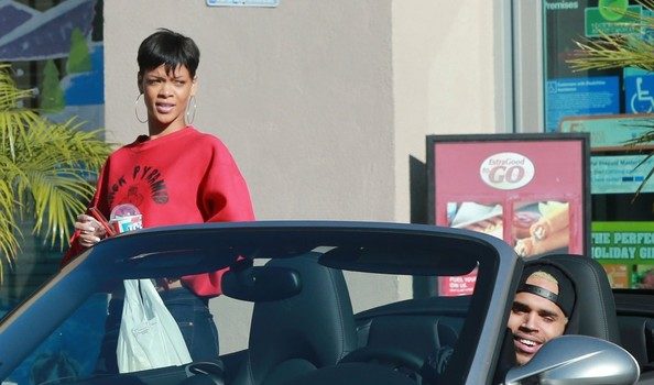 Slurpee Anyone? Rihanna and Chris Brown Spotted Being Normal