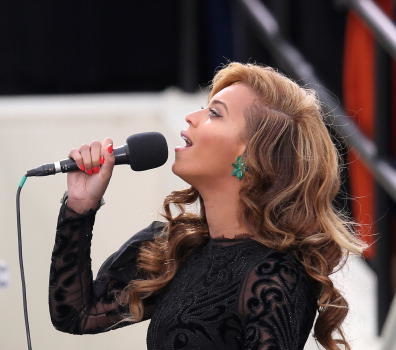 [Video] Beyonce Performs National Anthem at Presidential Inauguration
