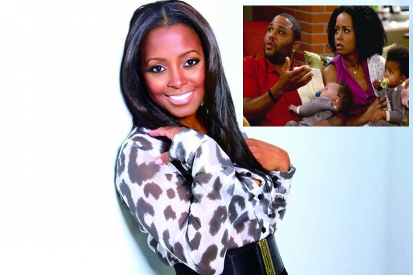 Cosby Show’s Keshia Knight Pulliam & Tempestt Bledsoe Reunite for New NBC Sitcom