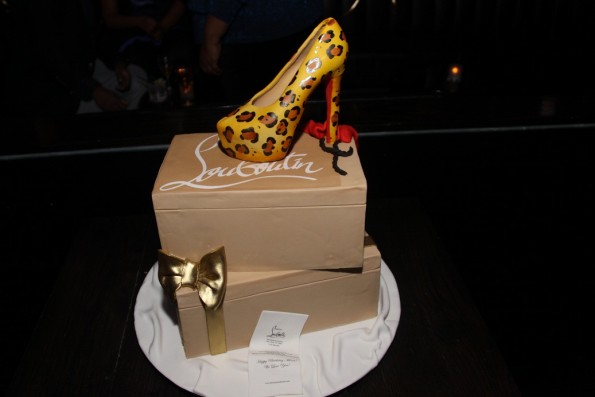 Mona's Louboutin Cake rszd