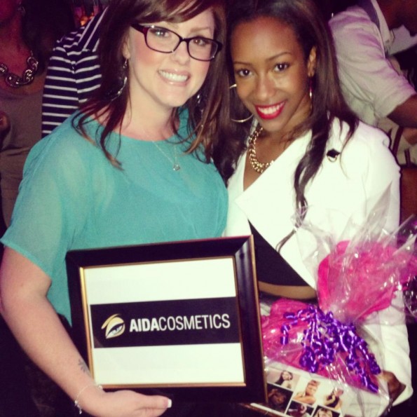 Amberly with prize winner-thejasminebrand