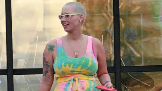 Amber Rose Makes Her First Post-Pregnancy Appearance + TV One Renews ‘The Rickey Smiley Show’