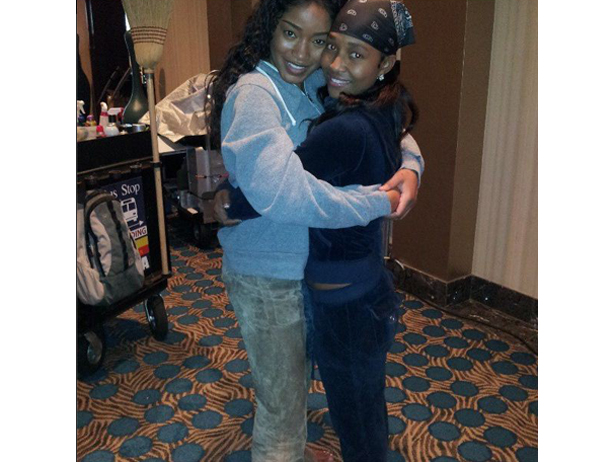 Chilli & KeKe Palmer Hug It Out On Set + Welcome Back: India Arie Announces Fifth Album ‘SongVersation’