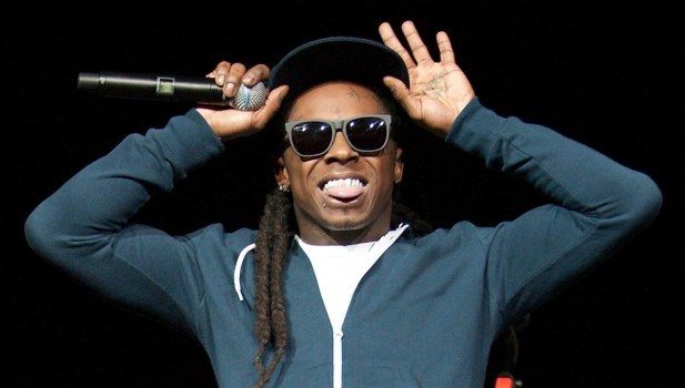 [UPDATED] Nicki Minaj, Mack Maine Deny Reports That Lil Wayne Is In A Coma + Lil Wayne Tweets: ‘I’m Good Everybody’