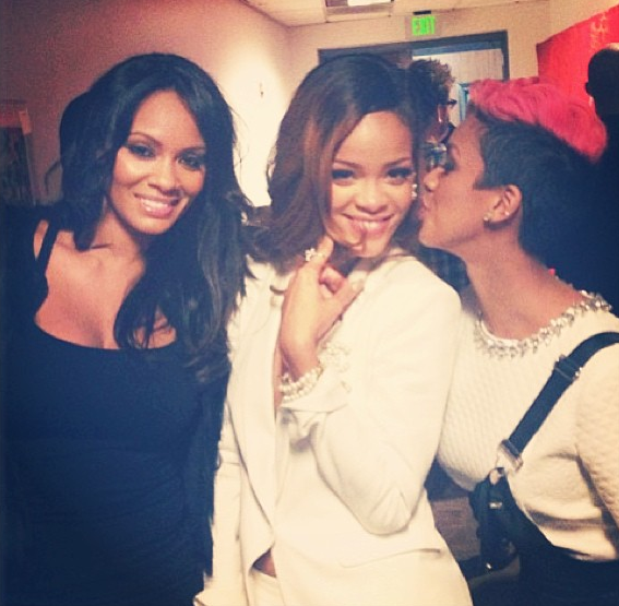 Evelyn Lozada Kicks It With Rihanna Backstage + Somaya Reese Use to ...