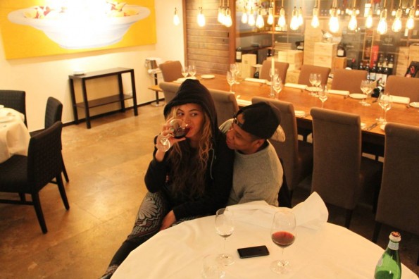 jay-z-beyonce-red wine-berlin-the jasmine brand