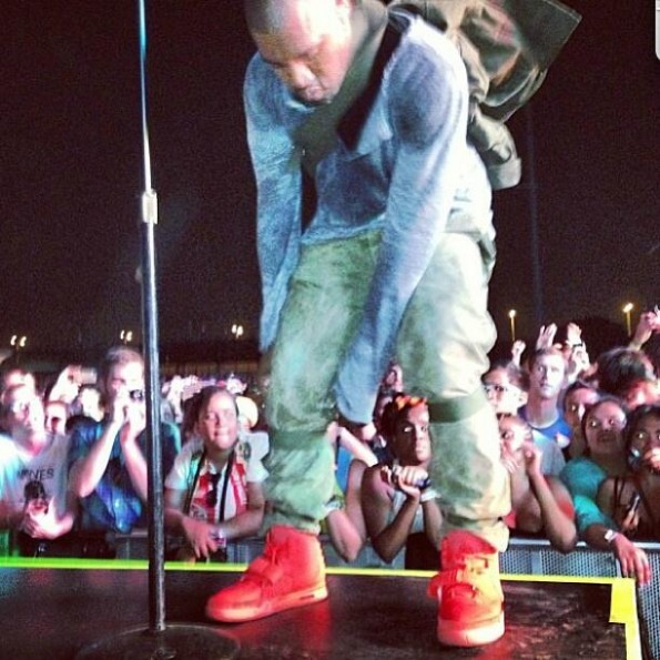 kanye west-governors ball 2013-air yeezys 2-the jasmine brand