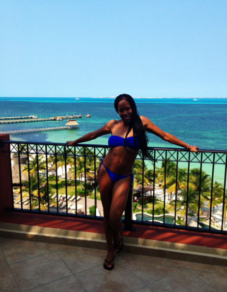 Regina-King-Bikini-Body-2013-The-Jasmine-Brand