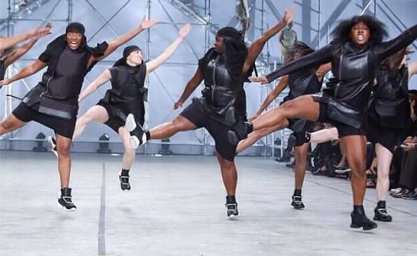 [WATCH] Fashion Designer Rick Owens Incorporates Stepping In Paris ...