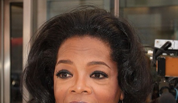 Everything Must Go! Oprah Winfrey’s Throwing A Huge, Tricked-Out Garage Sale