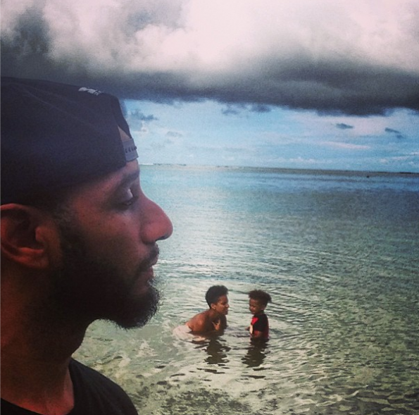 Swizz Beats-Alicia Keys-Son-On-Vacay-The-Jasmine-Brand.jpg 