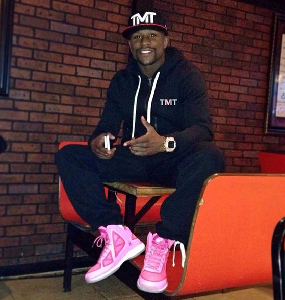 Floyd Mayweather Wears $600 Sneakers You Can Buy Now – Footwear News