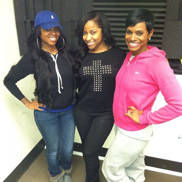 Toya-Wright-Stops-By-Atlanta-Radio-Station-The Jasmine Brand 