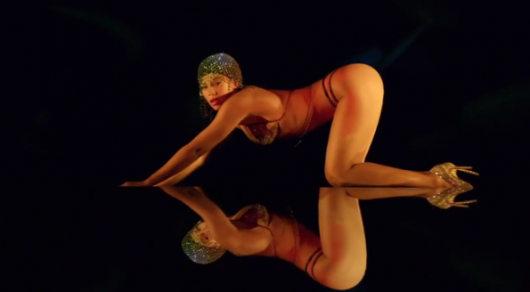 Beyonce-Visual-Album-Looks-12-The Jasmine Brand