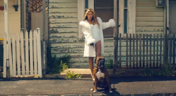 Beyonce-Visual-Album-Looks-19-The Jasmine Brand