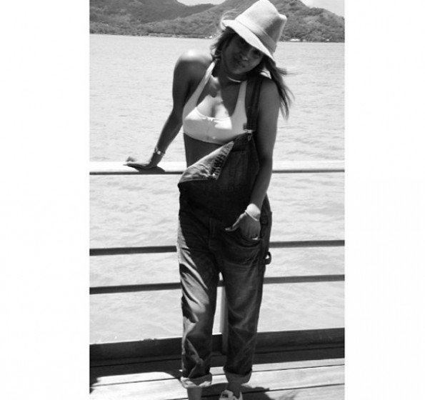 ciara hides pregnancy-vacation with future 2014-the jasmine brand