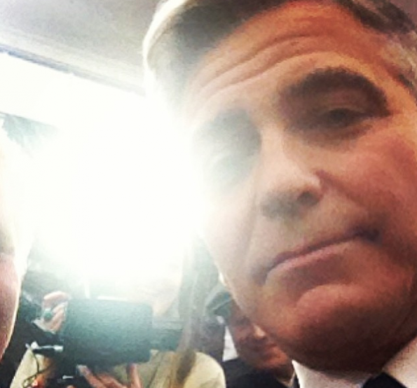 George-Clooney-Celebrity-Selfie-2014-The Jasmine Brand