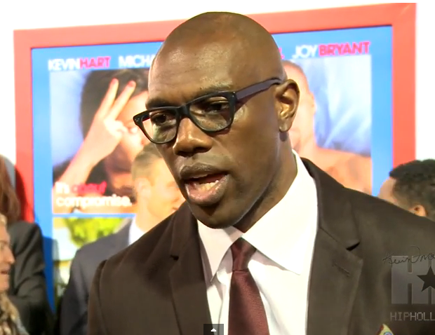 [VIDEO] Terrell Owens Stays Strong Amidst Divorce Rumors: ‘I can’t worry about what everybody else thinks.’