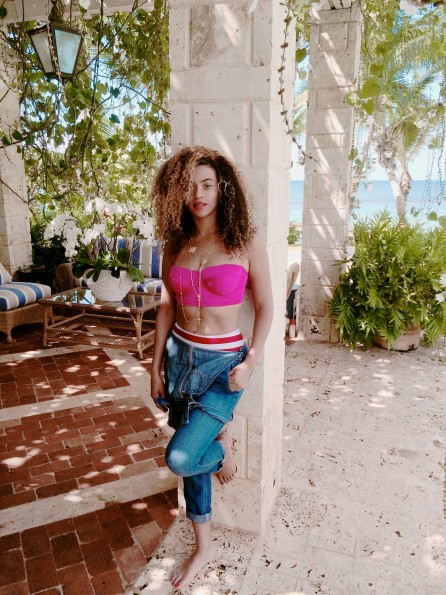 overalls-beyonce-jay z-6th anniversary vacation-dominican republic-the jasmine brand