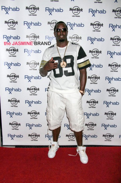 Sean Combs Hosts at Rehab Pool in Las Vegas on May 25, 2014