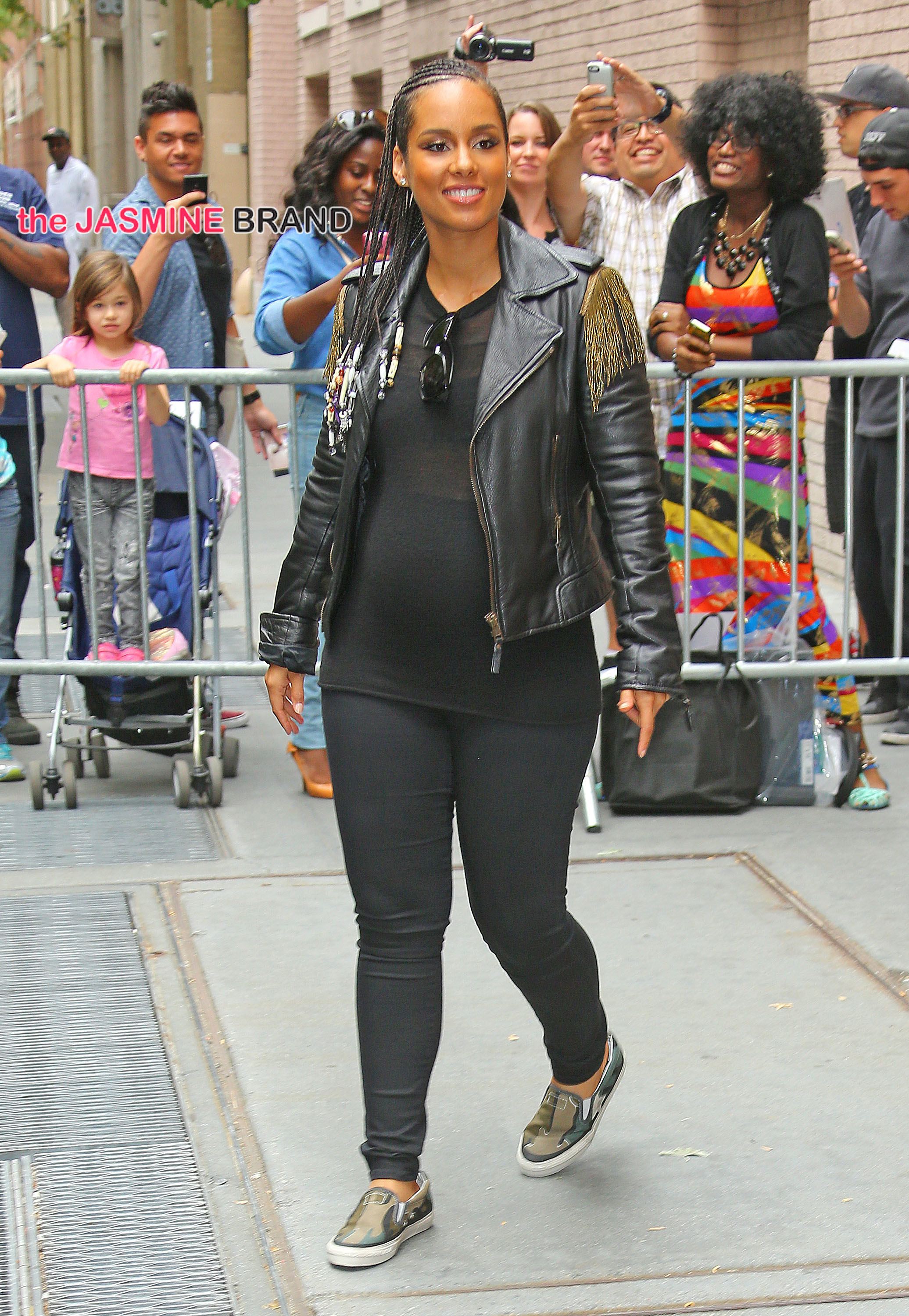 Alicia Keys looks very pregnant when departing ABC studios in NYC