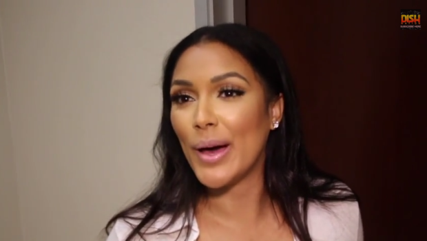 [WATCH] Floyd Mayweather’s Ex Shantel Jackson Prepping Tell-All Book + Talks Reality Show With Nelly