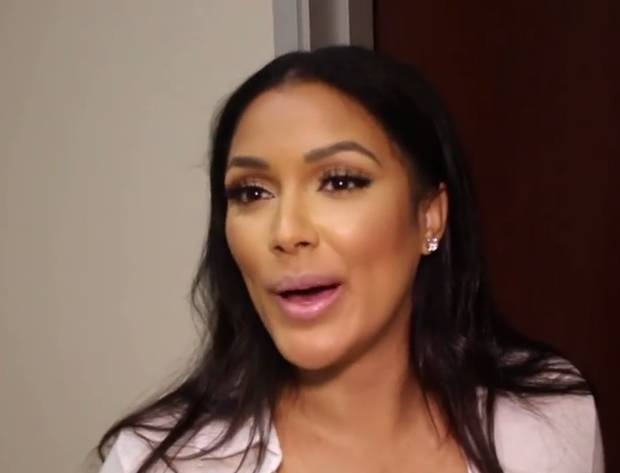 [WATCH] Floyd Mayweather’s Ex Shantel Jackson Prepping Tell-All Book + Talks Reality Show With Nelly