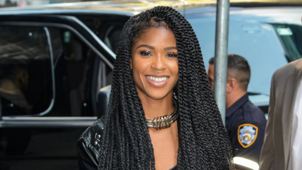 Singer Simone Battle May Have Been Depressed Over Money, Before Suicide