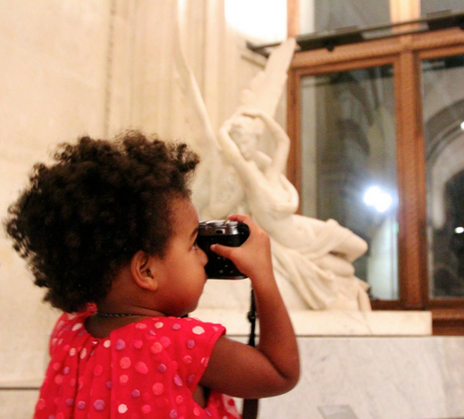 Blue Ivy Discovers Vents, Photography & Art At Louvre Museum