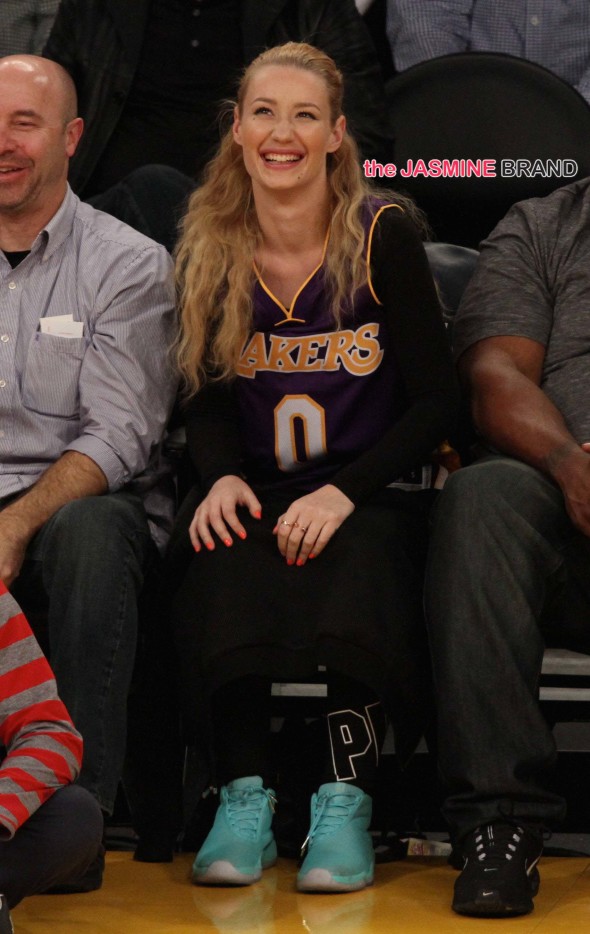 Iggy Azalea shows her love for Nick Young