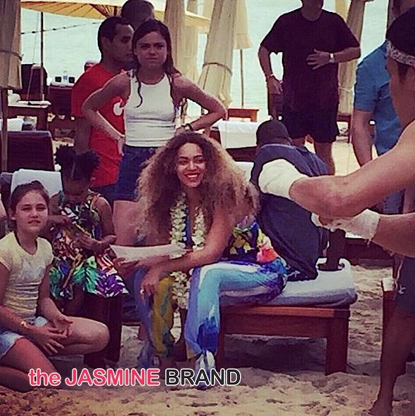 Beyoncé, Jay Z and Blue Ivy Spend Holidays In Thailand [Photos]