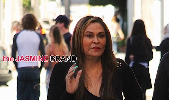 Tina Knowles Says Blue Ivy Is Off-Limits To Photogs, Peep The Awkward Confrontation [VIDEO]