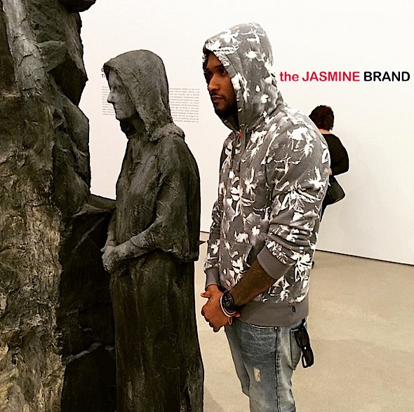 Newly Engaged Usher Plays Tourist Pérez Art Museum [Photos]