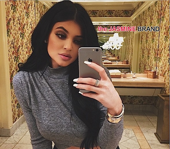 Kylie Jenner Fesses Up About Temporary Lip Fillers: It’s an insecurity of mine. [Slight Werk]