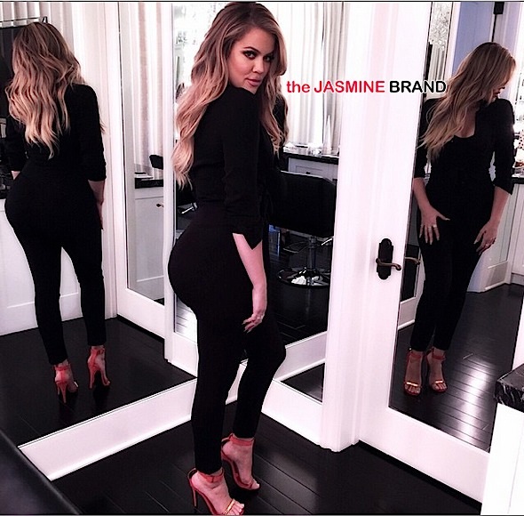 khloe kardashian mirror pose-the jasmine brand
