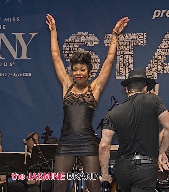 Broadway "Stars in the Alley" Outdoor Concert at Shubert Alley in New York City - May 27, 2015